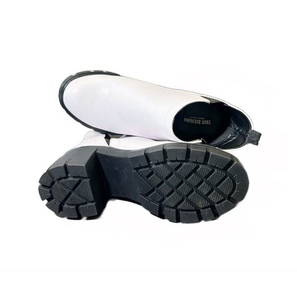 True Religion White Women's Slip On Ankle Boots‎ Chunky Black Lug Sole Size 11 - Picture 3 of 6